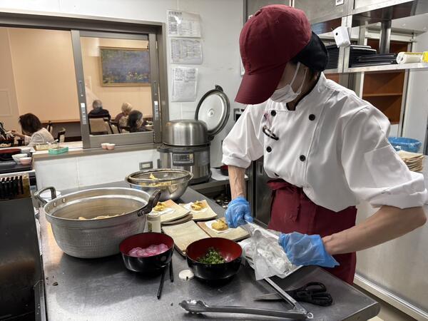 ここあキッチン草津ステーション（正社員）の調理師/調理員求人メイン写真2