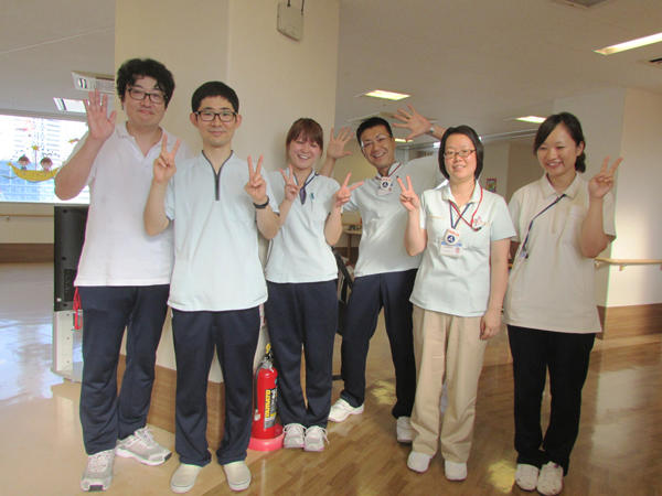 介護老人保健施設ハートケア横浜（支援相談員/常勤）の社会福祉士求人の写真