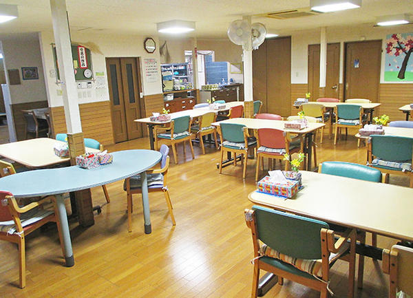 磯風の謡 デイサービスセンター（ケアワーカー/正職員）の介護職求人メイン写真3