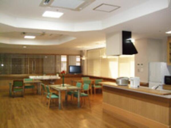 介護老人保健施設阿賀コスモス園（パート） の看護師求人の写真