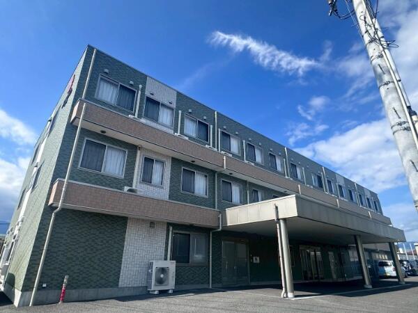 住宅型有料老人ホーム メディケアレジデンス沼津（常勤）の准看護師求人メイン写真1