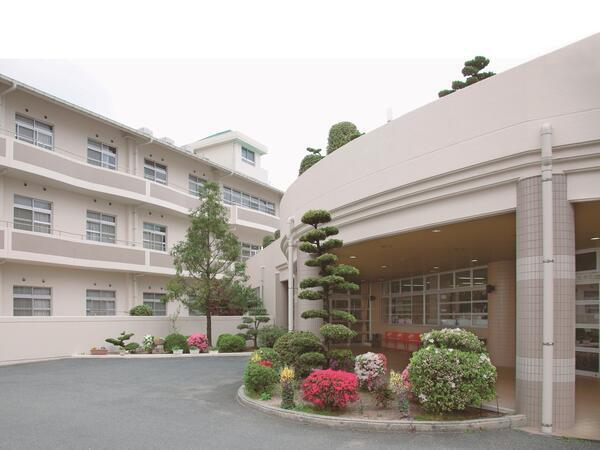 特別養護老人ホーム光寿苑（夜勤専従/パート）の介護福祉士求人メイン写真1