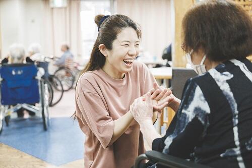 特別養護老人ホームいくとく（常勤）の准看護師求人メイン写真2