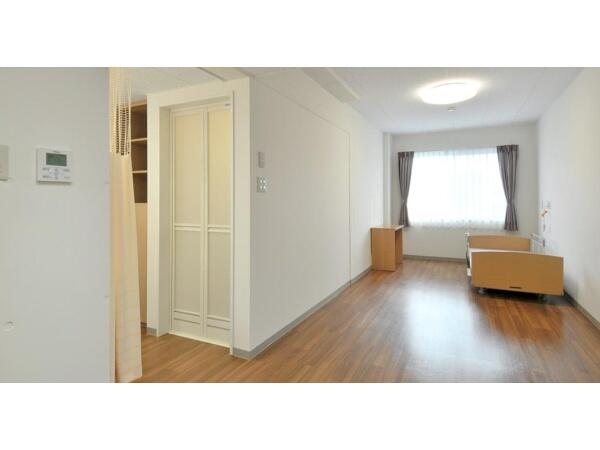 有料老人ホームたきたやわらぎ邸（常勤）の看護師求人メイン写真3