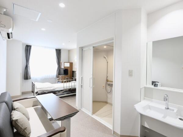 医療法人社団橘会 新生病院（常勤）の看護助手求人メイン写真5