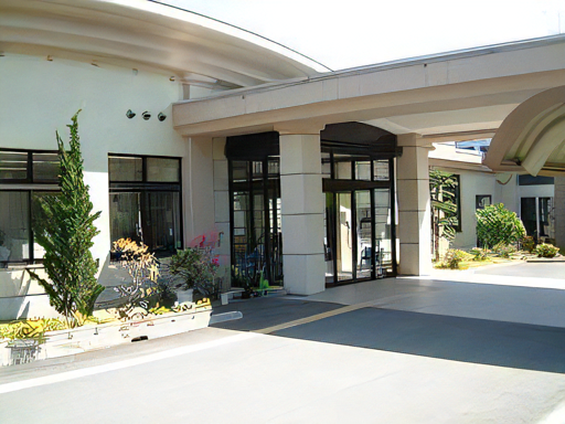 甲賀荘デイサービスセンター（パート）の介護職求人の写真