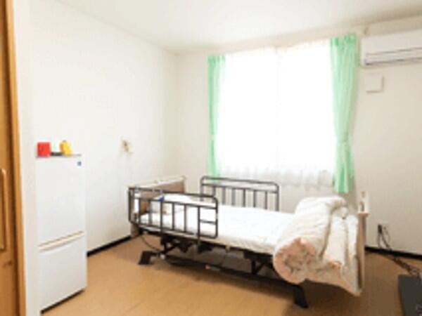 住宅型有料老人ホームさくらんぼ（夜勤専従/パート）の介護職求人メイン写真3