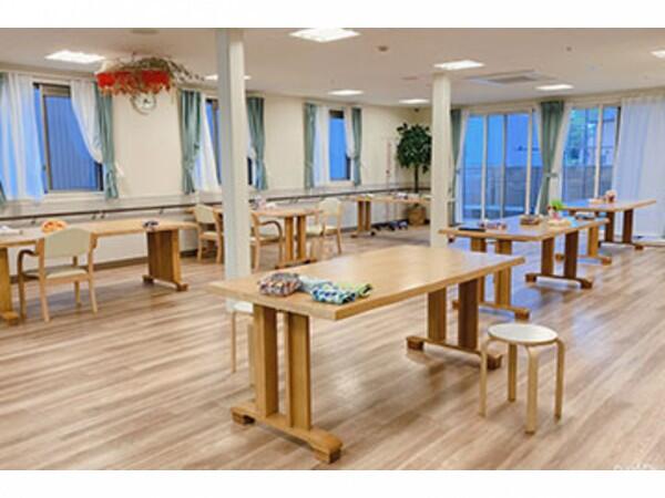 ナーシングホーム寿々 一宮西（パート）の介護福祉士求人メイン写真2