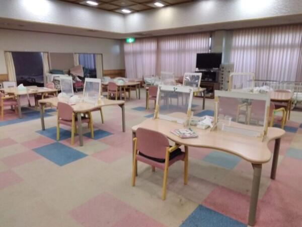 デイサービスセンターあさま（常勤）  の介護福祉士求人メイン写真2