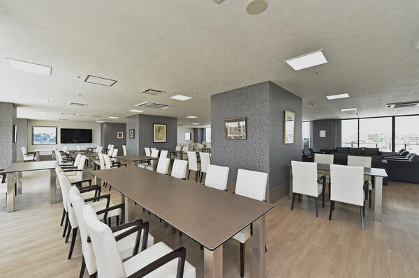 グランドファミリア植田（パート）の清掃員求人メイン写真3