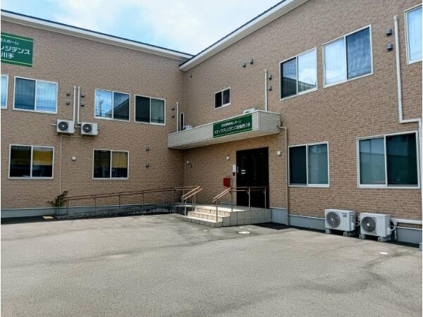 住宅型有料老人ホーム メディケアレジデンス岐阜西川手（常勤）の准看護師求人メイン写真1