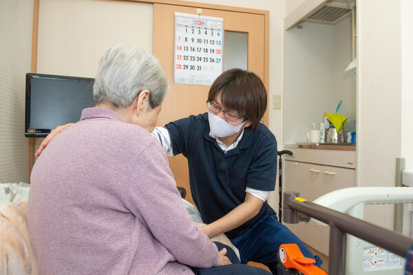 住宅型有料老人ホーム ベイシス壱番館（常勤） の介護職求人の写真
