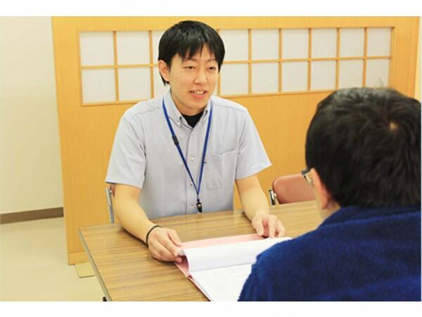 鳥栖市若葉弥生が丘地区地域包括支援センター（介護予防プランナー/パート）の社会福祉士求人の写真