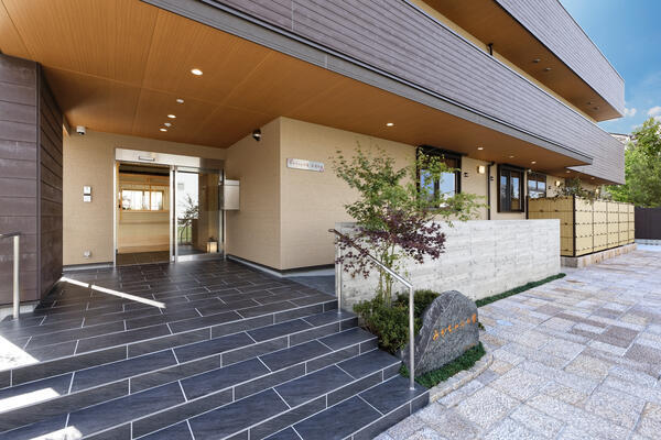 住宅型有料老人ホーム みかちゃんの家 住道矢田（常勤/パート）の介護職求人メイン写真2