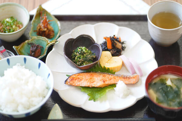 五井レディースクリニックの調理師/調理員求人の写真