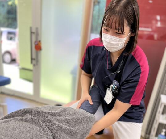 口石やすひろ整形外科クリニック（常勤）の理学療法士求人の写真