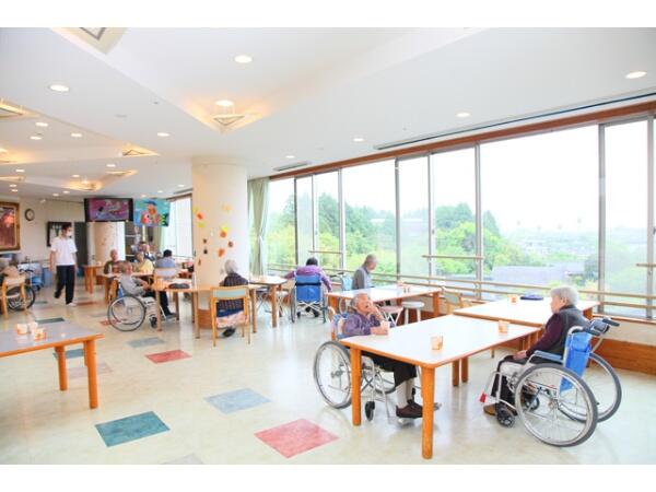 介護老人保健施設ことぶき苑（常勤）の理学療法士求人メイン写真4