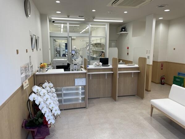 サン薬局千歳烏山店（常勤）の薬剤師求人メイン写真5