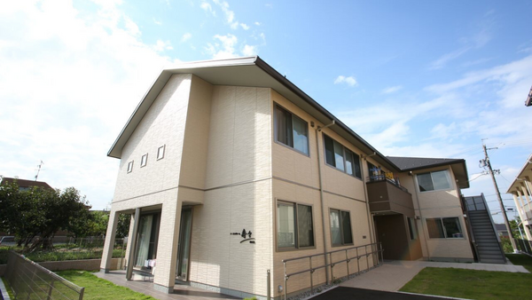 ナーシングホーム寿々　鴻の巣（常勤）の調理師/調理員求人の写真