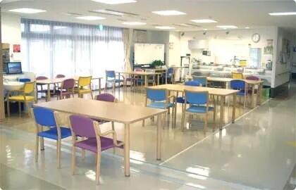 介護老人保健施設うなね杏霞苑（常勤）の介護職求人メイン写真2