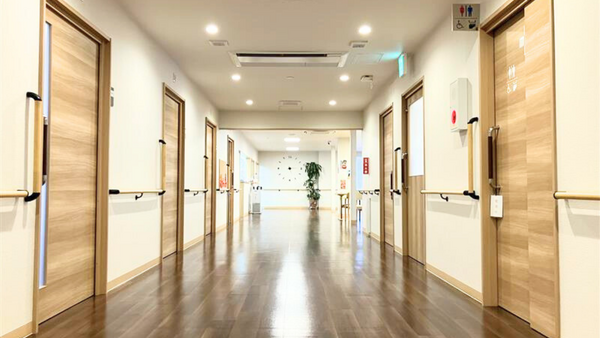 ナーシングホーム寿々　豊川（常勤）の介護職求人メイン写真3