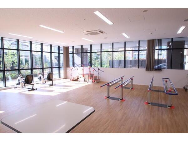 東京シニアケアセンター赤羽（デイケア/常勤）の介護福祉士求人メイン写真4