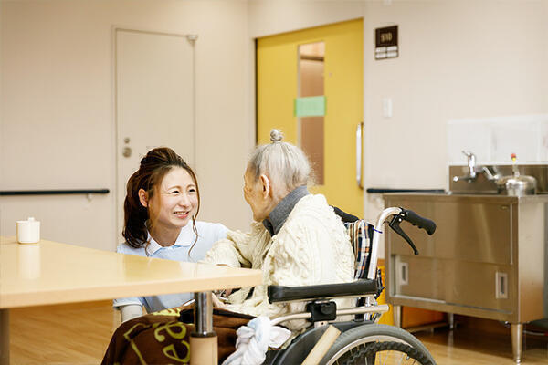 平安の森記念病院（食事介助/パート）の看護助手求人メイン写真2