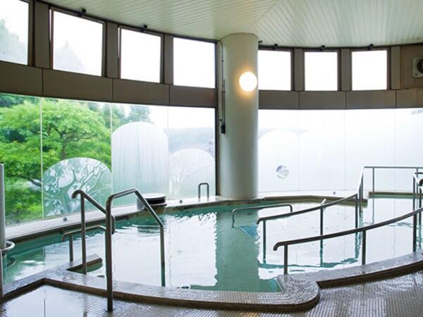 介護老人保健施設アンダンテ伊集院（入浴介助/パート）の介護福祉士求人メイン写真3