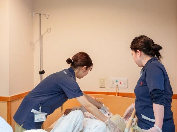 養護老人ホーム岡谷和楽荘（契約社員）の介護福祉士求人の写真