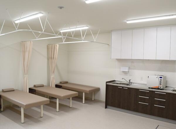 中山吉成さいとう整形外科（常勤）の准看護師求人メイン写真2