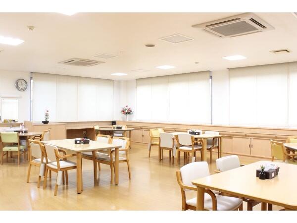 スマイルデイ まくわ（パート）の准看護師求人メイン写真3