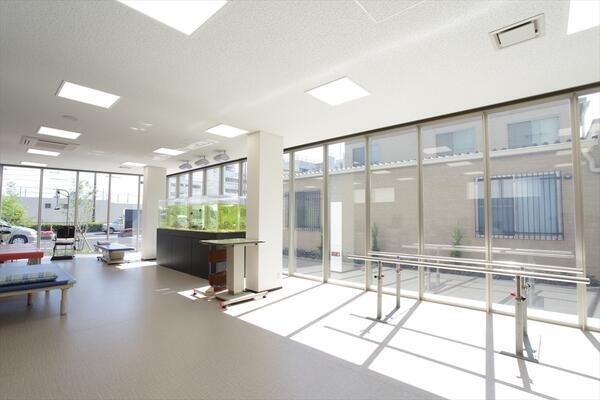 西中病院（常勤）の准看護師求人メイン写真2