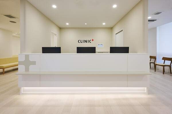 クリニックプラス（リーダー職 / 常勤）の看護師求人サブ写真1