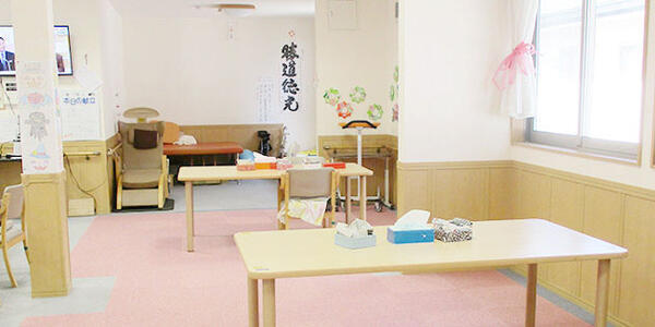 デイサービスみどり（常勤）の介護福祉士求人メイン写真3