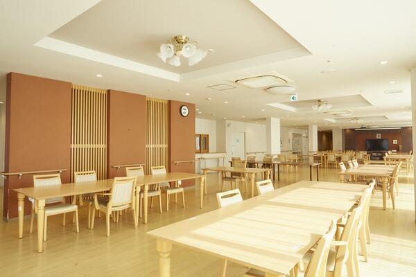 イリーゼ西岡（パート）【会話と笑顔を大切にする介護職♪】の介護職求人メイン写真5