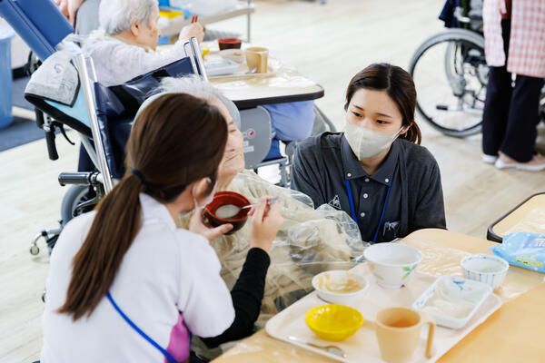 介護老人保健施設 萩の里あすか（常勤）の管理栄養士求人メイン写真2