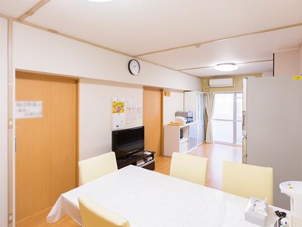 障がい者グループホーム わかば（生活支援員/夜勤専従パート）の支援員求人メイン写真3