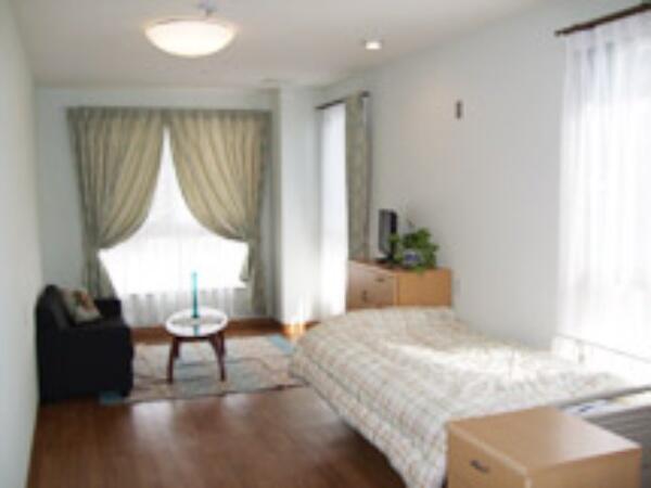 介護老人保健施設阿賀コスモス園（パート）の准看護師求人メイン写真2