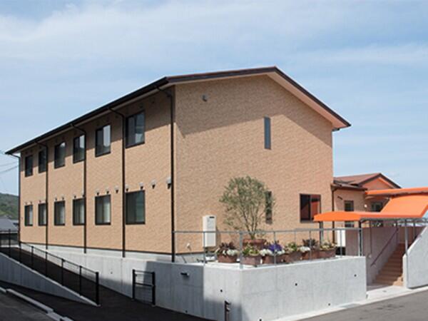 こころのケア グループホーム五色台（生活アドバイザー/常勤）の支援員求人の写真