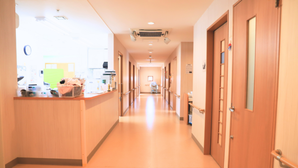 ナーシングホーム寿々　鴻の巣（パート）の調理師/調理員求人メイン写真3