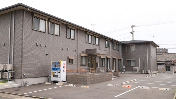 ナーシングホーム寿々　港（常勤）の介護職求人の写真