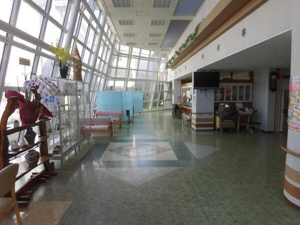 特別養護老人ホーム成田苑（ユニット/常勤）の介護福祉士求人メイン写真2