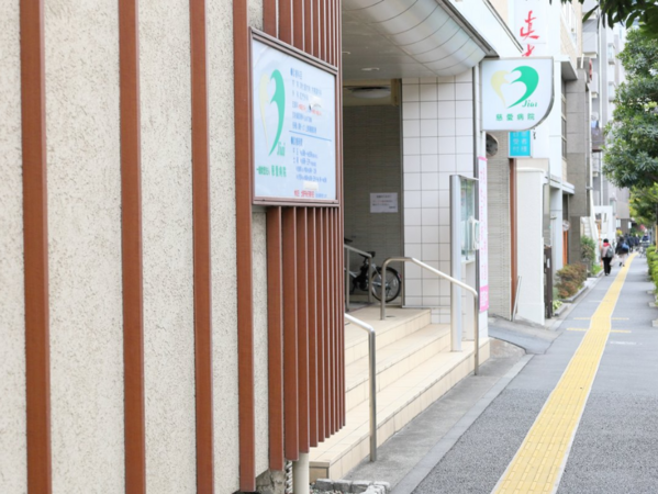 慈愛病院（病棟/夜勤専従パート）の看護師求人メイン写真3