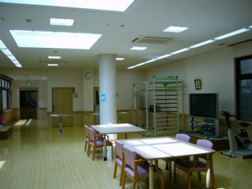  介護老人福祉施設こぼしの家（常勤）の准看護師求人メイン写真3