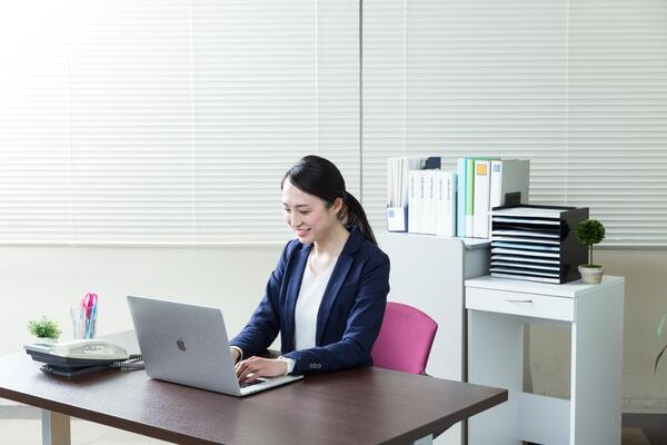 日本データー 横須賀市役所（一般事務/常勤）の介護福祉士求人メイン写真2