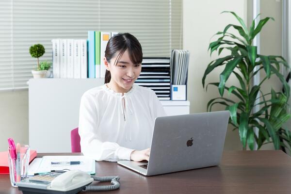 日本データー 稲毛保健福祉センター（介護認定事務/パート）の一般事務求人メイン写真1