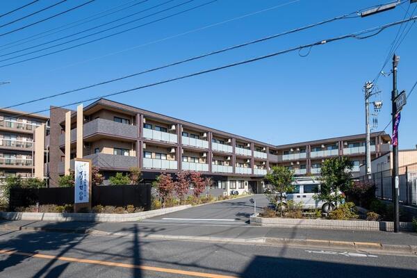 イリーゼ小平（パート）【チームで支える、安心の介護現場】の介護職求人の写真