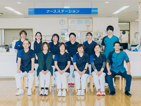 嶺井第二病院まちなと（病棟/常勤）の看護師求人メイン写真3