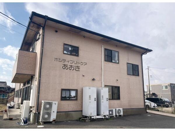 グループホーム ポジティブリーケアあおき（常勤）の准看護師求人メイン写真1