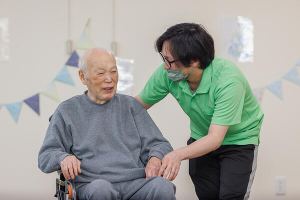 ラプレ市川（パート）の介護職求人メイン写真3